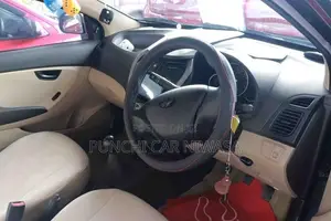 Hyundai Eon 2016