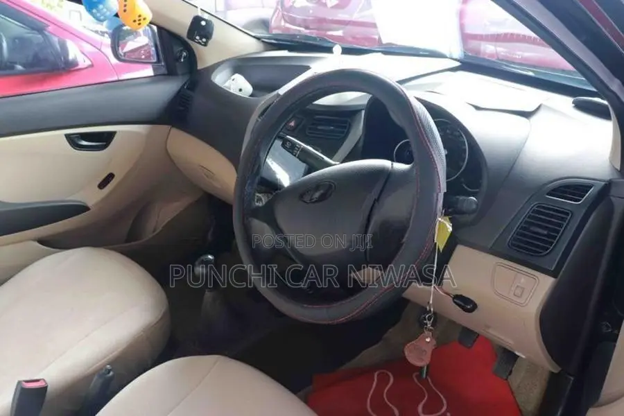 Hyundai Eon 2016