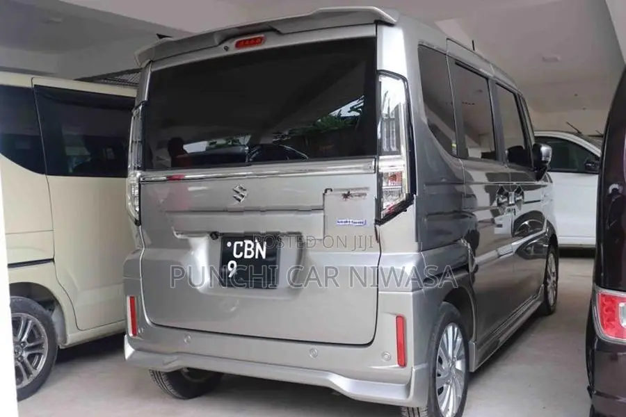 Suzuki Spacia 2023