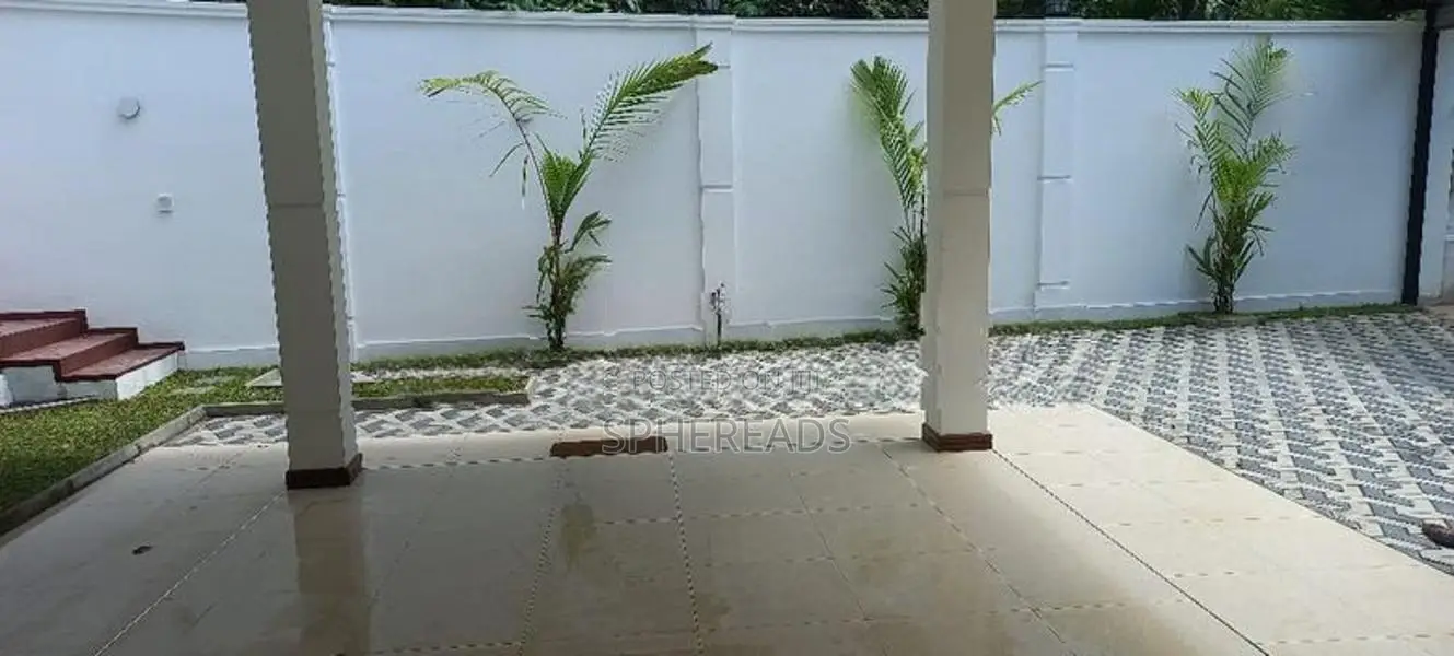 House For Rent Katugastota-Ranawana road