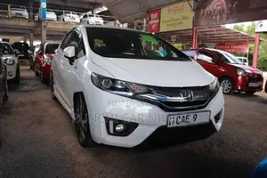 Honda Fit GP5 2015
