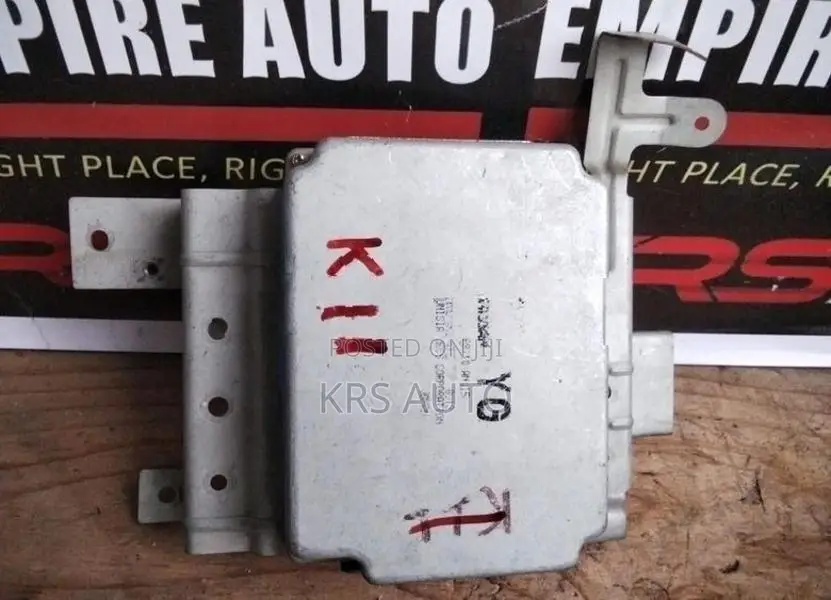 Nissan March K11 ECU