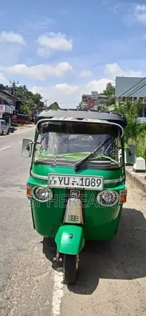 Bajaj RE 4 Stroke 2011