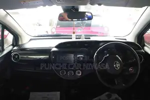 Toyota Vitz 2018