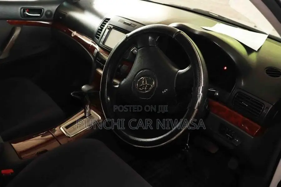 Toyota Allion 2004