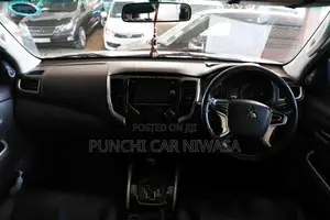 Mitsubishi L200 2017