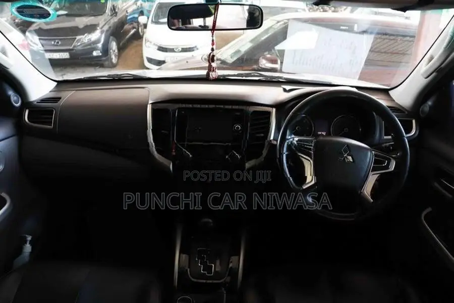 Mitsubishi L200 2017