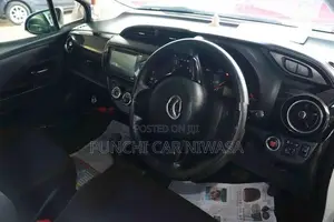 Toyota Vitz 2018