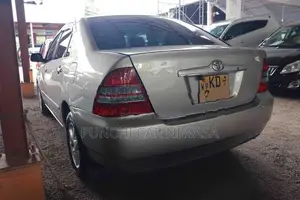 Toyota 121 2003