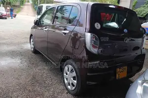 Toyota Pixis 2016