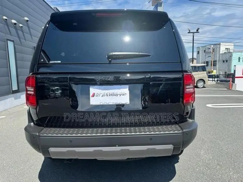 Toyota Land Cruiser Prado 250 ZX 2026