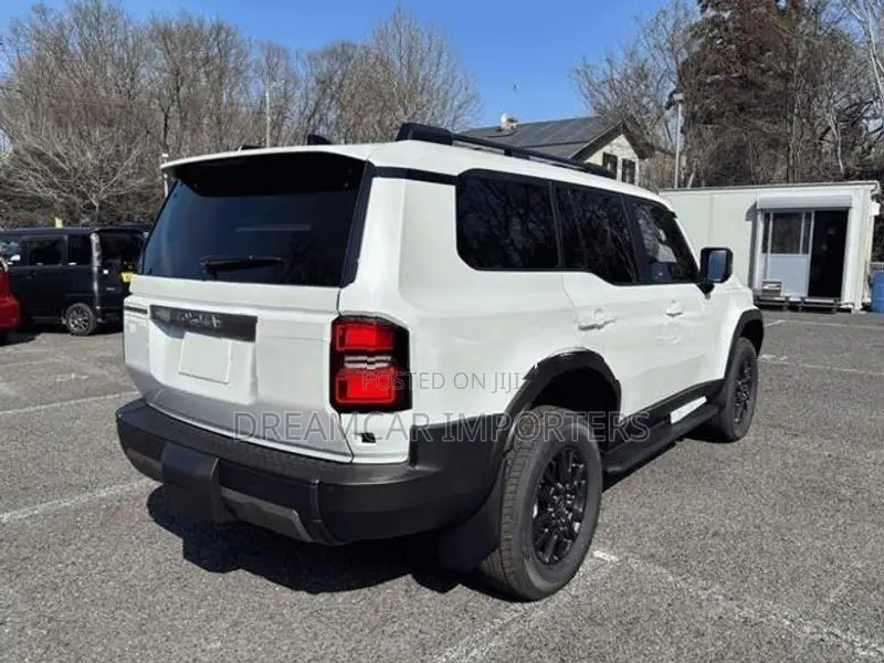 Toyota Land Cruiser Prado 250 VX 2026