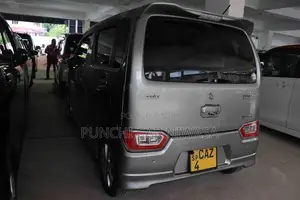 Suzuki Wagon R Premium 2017