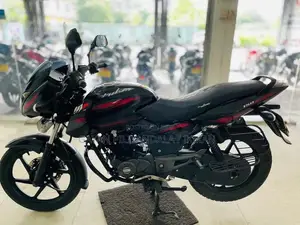 Bajaj Pulsar 150 2017