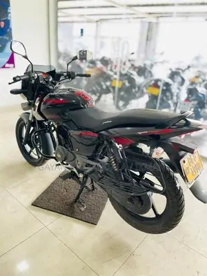 Bajaj Pulsar 150 2017