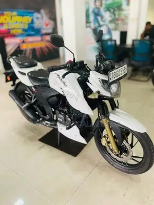 TVS Apache RTR 200 2017