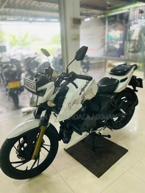 TVS Apache RTR 200 2017