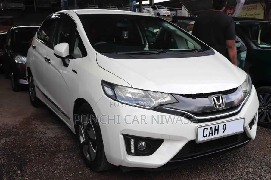 Honda Fit GP5 2014