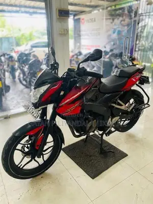 Bajaj Pulsar 150 NS 2016