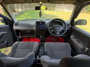 Suzuki Swift 2003