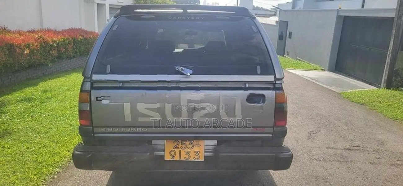 Isuzu Double Cab 4×4 2000