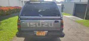 Isuzu Double Cab 4×4 2000