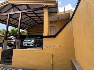 Two Storey House for Sale Battaramulla Ds40908