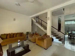 Two Storey House for Sale Battaramulla Ds40908