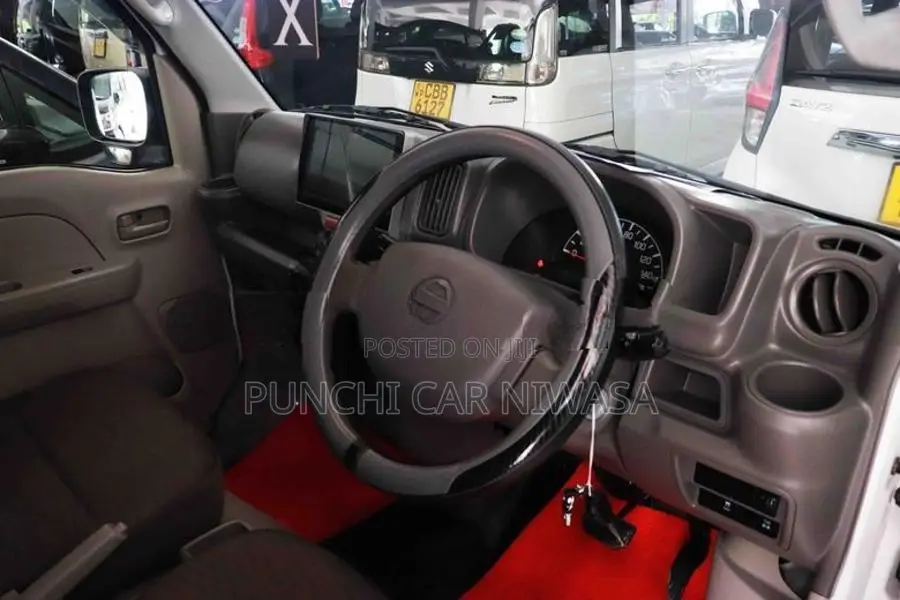 Nissan Clipper 2023