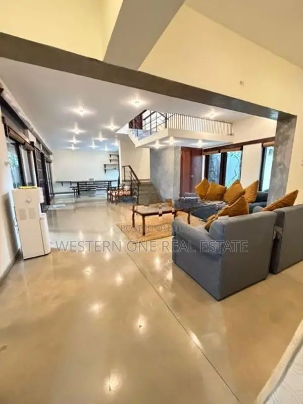 9BHK Semi-Furnished House For Rent Near Havelock City Mall