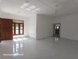 Single Story Brand New Luxury House for Sale in Piliyandala Town