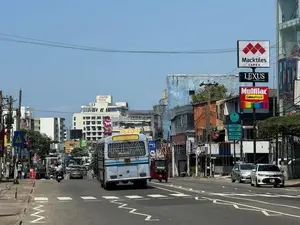Flat and Square Land for Sale in Mount Lavinia