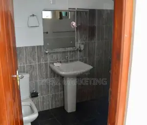 Dehiwala - Spacious House for Rent