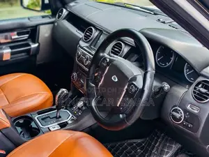 Land Rover Discovery 2011