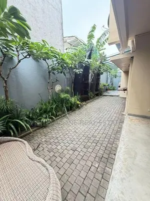 9BHK Semi-Furnished House For Rent Near Havelock City Mall