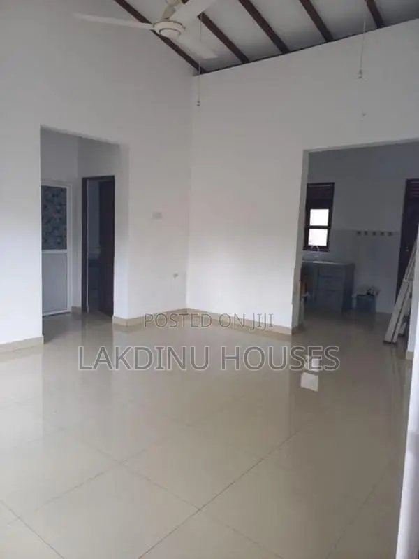House for sale in borelesgamuwa