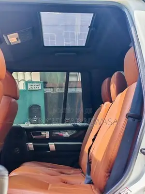 Land Rover Discovery 2011