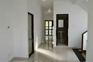 Dehiwala - Spacious House for Rent