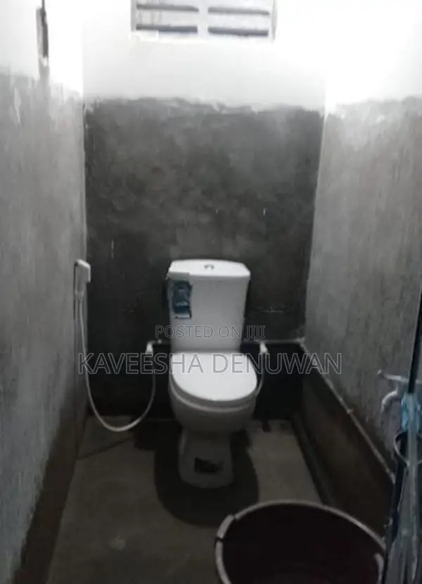 ගැහැණු ළමුන් සදහා නවාතැන් පහසුකම් වත්තල