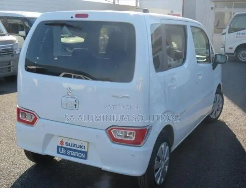 Suzuki Wagon R ZL 2026
