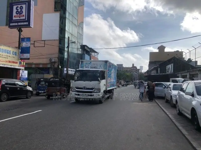 Warehouse and Store For Rent in Grandpas Road Colombo.14