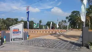 Residential land for sale in Moratuwa C33.