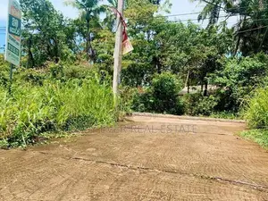 වටිනා බිම්කොටස පර්චස් 7.6 ගනේමුල්ල