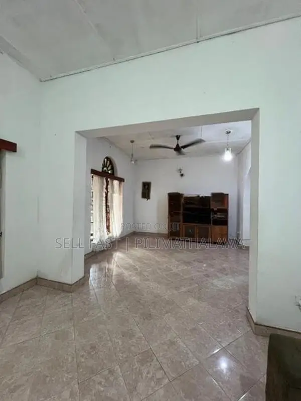 House for sale @ Gampola