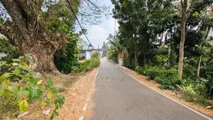යක්කල නගරයෙන් ඉඩමක්