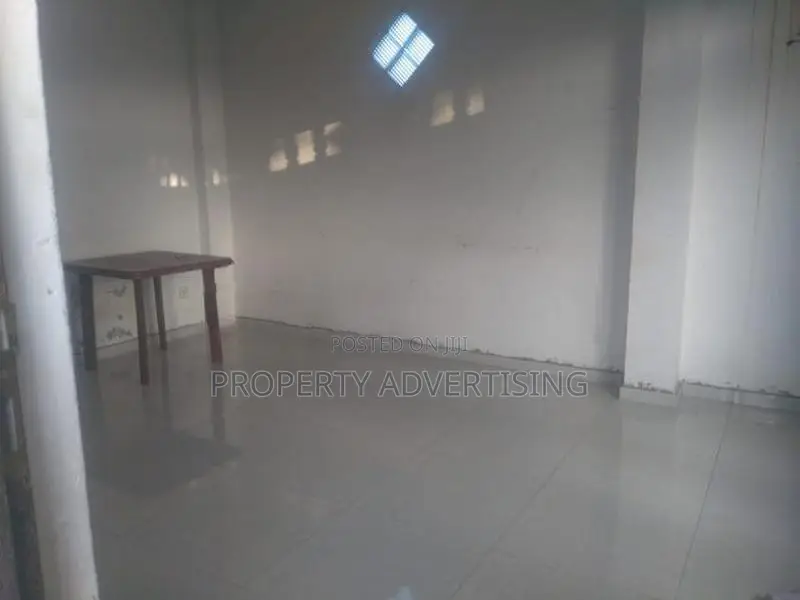 4BR House for Sale in Boralesgamuwa
