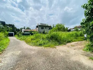 Rathuwilawatta 7.0 Perches Land for Sale in Paradise City, Athurugiriy