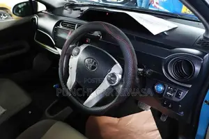 Toyota Aqua S GREDE 2013