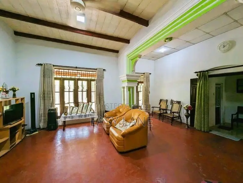 House For Sale miriswaththa