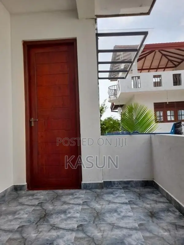 Annex for Rent Near University of Moratuwa ( Katubedda)- Only Ladies